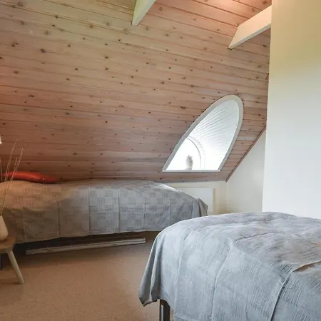 Four-bedroom Holiday In Casa de Férias *